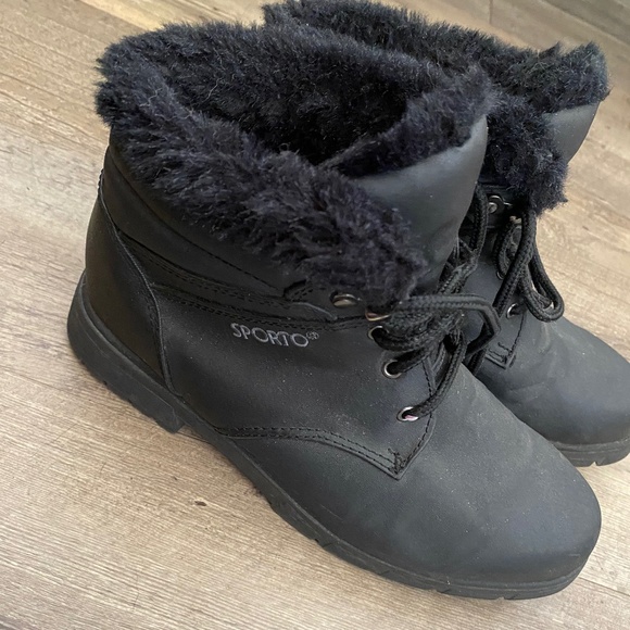 Sporto Shoes - Black women's boots